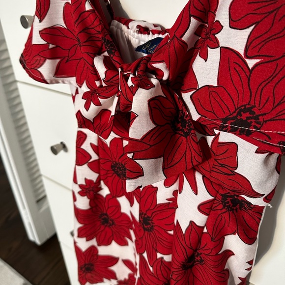 Floral Romper - Tie in Front - Picture 6 of 13